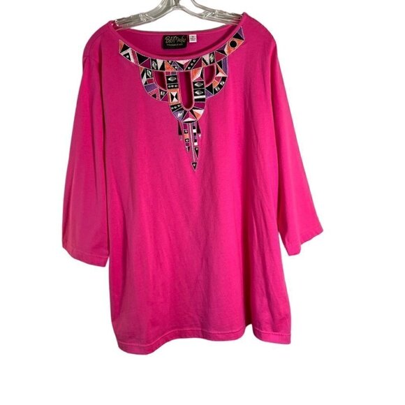 Bob Mackie's Women's Wearable Art Embroidered Cut-Out Pullover Top Size 1X** - Picture 2 of 12